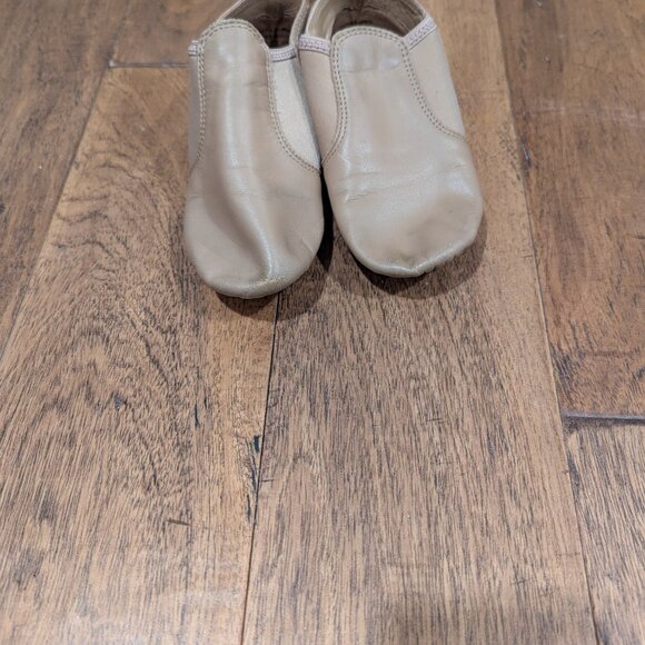 Capezio child jazz dance shoes - tan, 13.5 - Picture 2 of 5